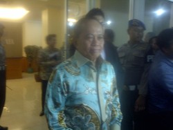 Menteri Syarief Yakin Polisi Bisa Tangkap Pemilik Akun Trio Macan