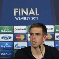 Lahm: Liga Champions Seperti Trofi yang Hilang