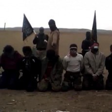 Beredar Video Pemberontak Suriah Menembak Mati Pendukung Rezim Assad