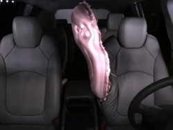 Chevrolet Mulai Aplikasi Airbag Tengah