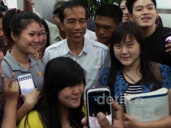 Jokowi Jadi Pembicara di Seminar Mahasiswa Untar