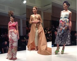 Gaun Bermotif Wayang Buka Fashion Show Desainer APPMI di JFFF 2013