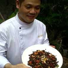 Nikmati Sajian Sehat Nasi Goreng Beras Hitam