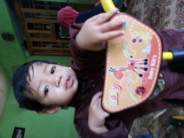 Qaies Shakeel Septiandri, 2,7 Tahun, Lelaki