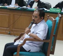 Luthfi Akui Jadi Inisiator Pertemuan dengan Elda, Elizabeth & Fathanah