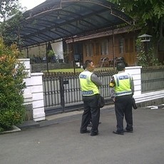 KPK Geledah Rumah Pribadi Dada Rosada