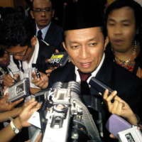 Kata Tifatul Soal Satu Pesawat ke Medan di Kelas Bisnis dengan Fathanah