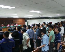 Tak Ada Kader PKS yang Temani Luthfi di Bangku Pengunjung Sidang