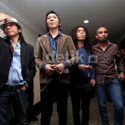 Slank Bicara Soal Kopi Slank dan Slankers TV