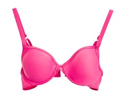6 Kesalahan Memakai Bra yang Pengaruhi Keindahan Payudara