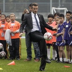 Beckham adalah Teladan untuk Pemain-pemain Muda