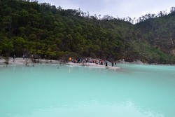 Kawah Putih yang Masih Cantik Jelita