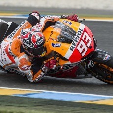 Marquez Rebut Pole, Pedrosa Jatuh