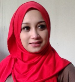 Uang Fathanah Mengalir ke 20 Wanita, Sefti: Yang Penting Bapak Sudah Tobat