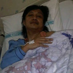 Terpeleset di Atas Panggung, Tulang Belikat Katon Bagaskara Patah