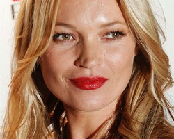 Masker Timun, Rahasia Wajah Cantik Kate Moss