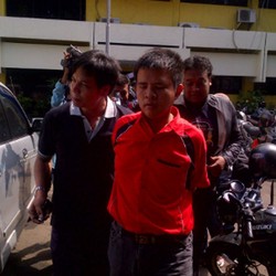 Singkap Rok Siswi SD, Petugas Kebersihan Perpustakaan Ditangkap