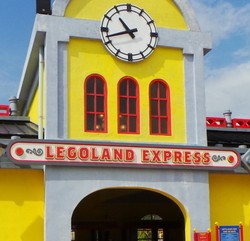 Yuk, Jalan-jalan ke Legoland Pertama dan Terbesar di Asia