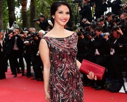 Foto: Maudy Koesnaedi yang Mempesona di Red Carpet Festival Film Cannes