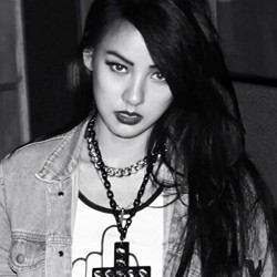 Lee Hyori Rilis Daftar Lagu untuk Album Monochrome