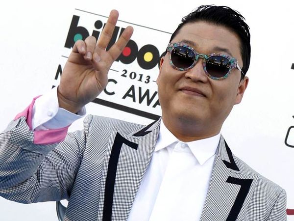 Gaya Para Musisi di Billboard Awards 2013