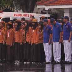 Meski Diguyur Hujan, Upacara Harkitnas di Gedung Grahadi Hikmad