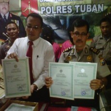 PNS Pembuat Akta Kelahiran Palsu Dibekuk