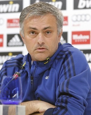 Jalan Lapang Mourinho Keluar dari Bernabeu