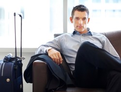 Ssst! Pria Berpenampilan Menarik Lebih Dilirik Pramugari