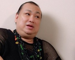 Berawal dari Kerja di Hotel, Qiqi Franky Kini Jadi Make-up Artist Ternama