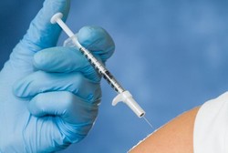 Dari Tukang Jajan Sampai Peserta Haji Harus Imunisasi