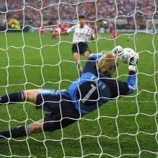 Terakhir Kali Bayern Juara: Menang Lewat Laga Serba Penalti