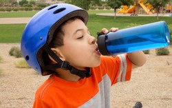 Hati-hati, Kemasan Plastik Sebabkan Tekanan Darah Tinggi pada Anak