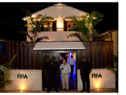 Wisata Ala Seleb Dunia di Kampung Halaman Rihanna