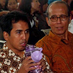 Diberi Tahu Ayahanda Meninggal, Gugun Nangis