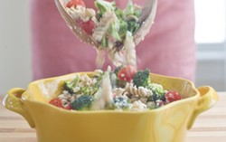 Mau Makan Pasta Enak dan Sehat? Racik dengan Trik Ini!