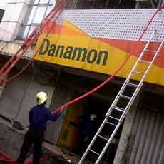 Bank Danamon HR Muhammad Terbakar