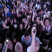 Cara Aman Menyimpan Kontak BlackBerry Messenger