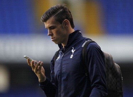 Bale Indikasikan Bertahan di Tottenham Bale Indikasikan Bertahan di Tottenham