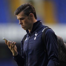 Bale Indikasikan Bertahan di Tottenham