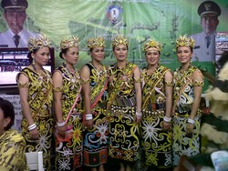 Keliling Indonesia di Gebyar Wisata & Budaya Nusantara 2013