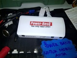 Power Bank Ini Bisa Nyalakan Aki Mobil yang Soak