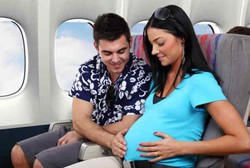 Ibu Hamil Boleh Terbang Asal Usia Kehamilan di Bawah 37 Minggu