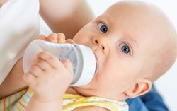 Bayi yang Selalu Habiskan Susu Botol, Cenderung Obesitas Saat Dewasa