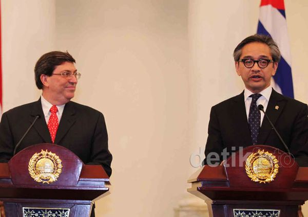 RI Pererat Hubungan dengan Kuba