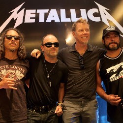 Metallica Persiapkan Album Baru dan Film 3D