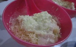 Ngemil Sop Duren Plus Batagor Kuah, Sedap dan Puas!