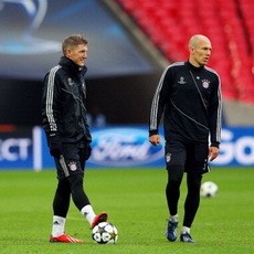 Ballack: Robben dan Schweinsteiger Akan Jadi Kunci di Final