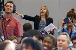  Nekat! Perempuan Ini Interupsi Pidato Presiden AS Barack Obama