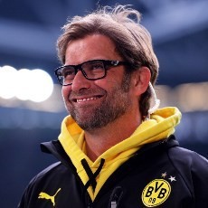 Popstar Melawan Iblis yang Kelewat Berkuasa